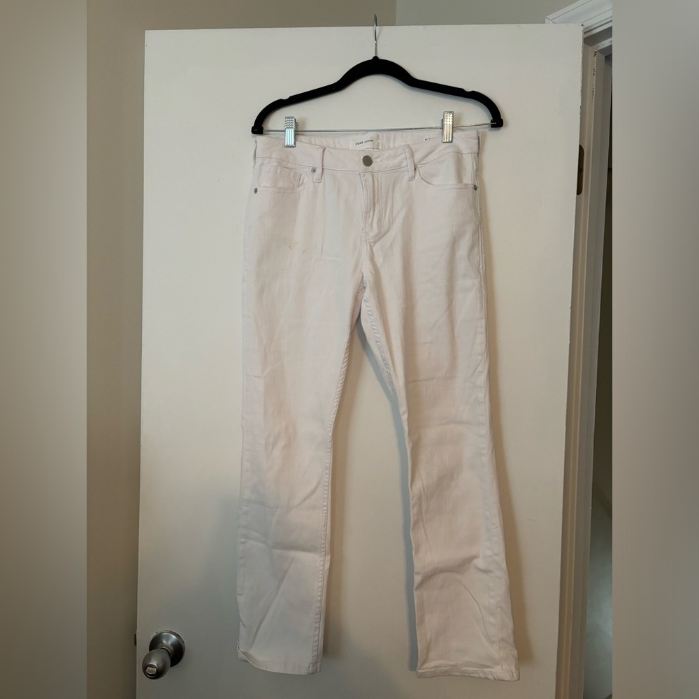 White straight jeans
